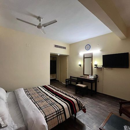 Gautam Hotel Βαρανάσι Εξωτερικό φωτογραφία
