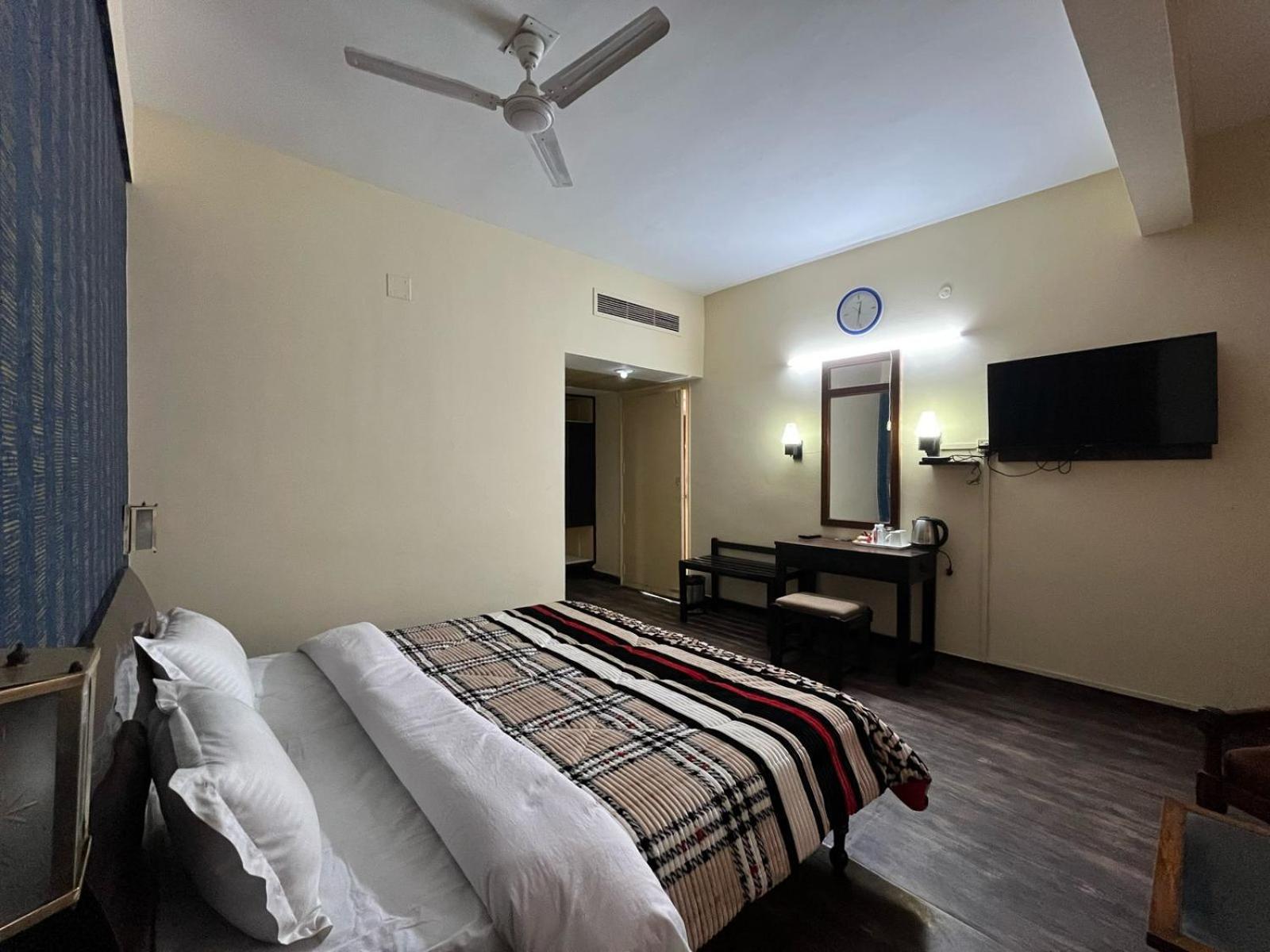 Gautam Hotel Βαρανάσι Εξωτερικό φωτογραφία