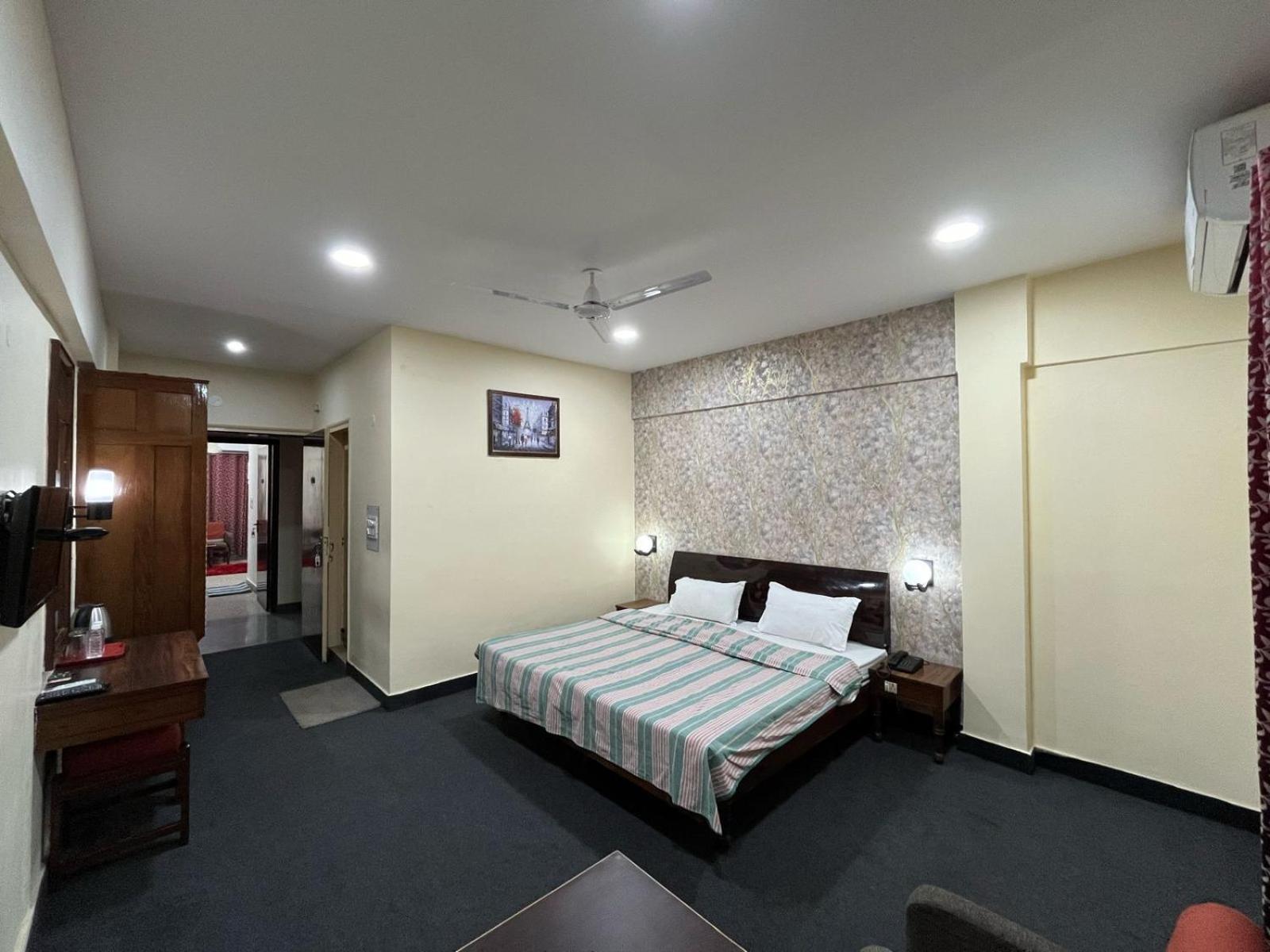 Gautam Hotel Βαρανάσι Εξωτερικό φωτογραφία