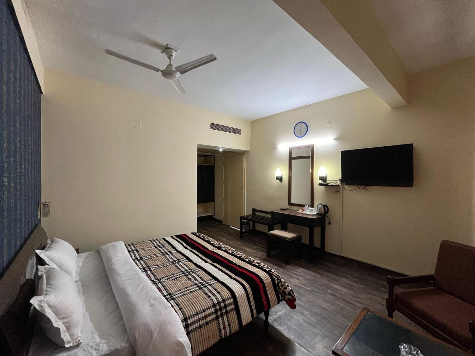 Gautam Hotel Βαρανάσι Εξωτερικό φωτογραφία