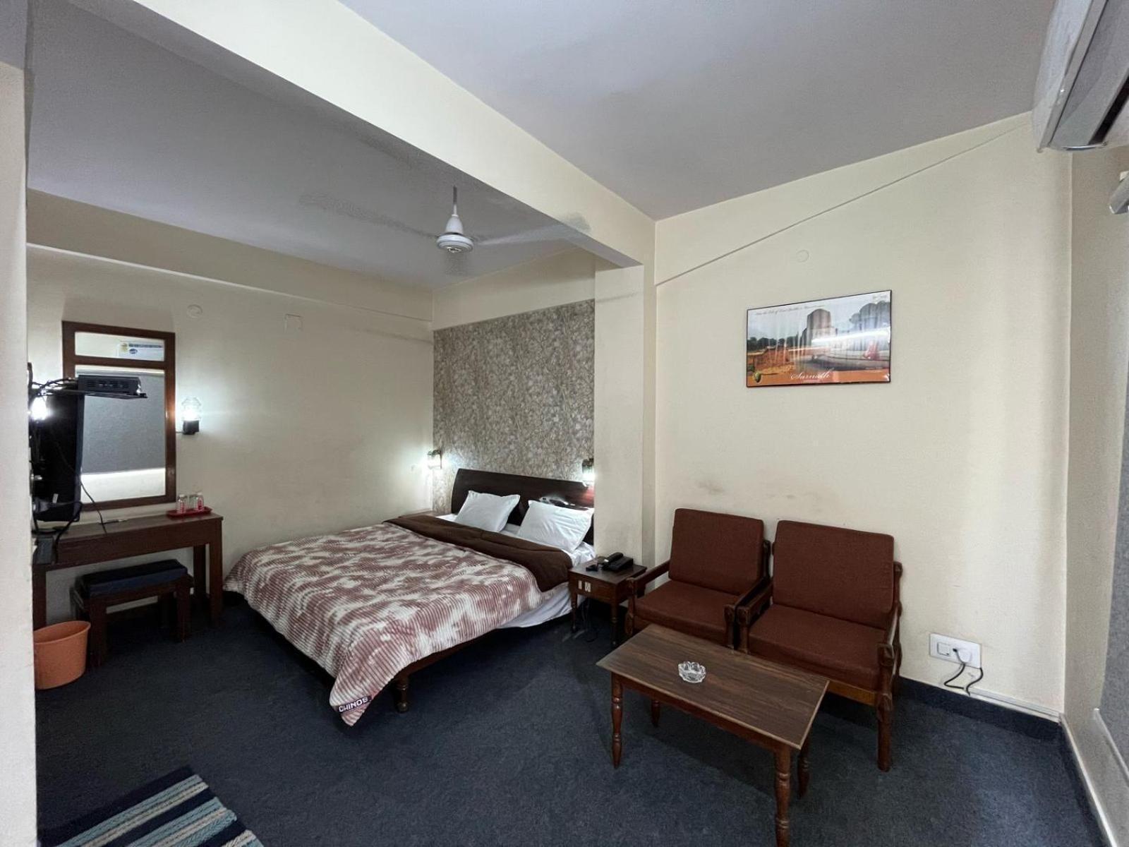 Gautam Hotel Βαρανάσι Εξωτερικό φωτογραφία