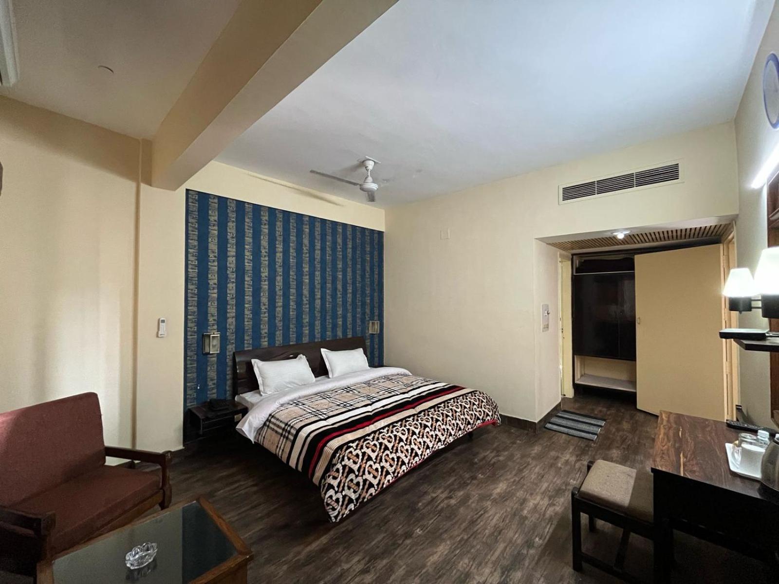 Gautam Hotel Βαρανάσι Εξωτερικό φωτογραφία