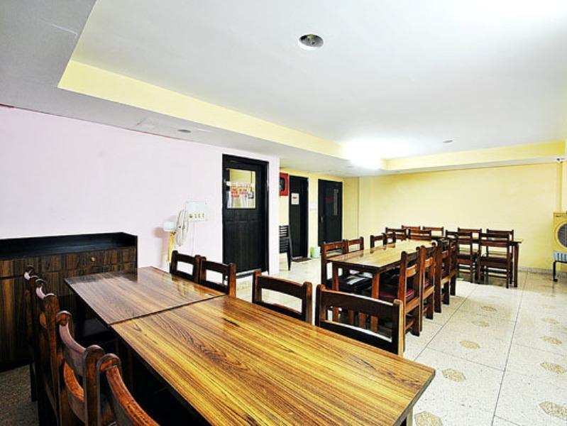 Gautam Hotel Βαρανάσι Εξωτερικό φωτογραφία